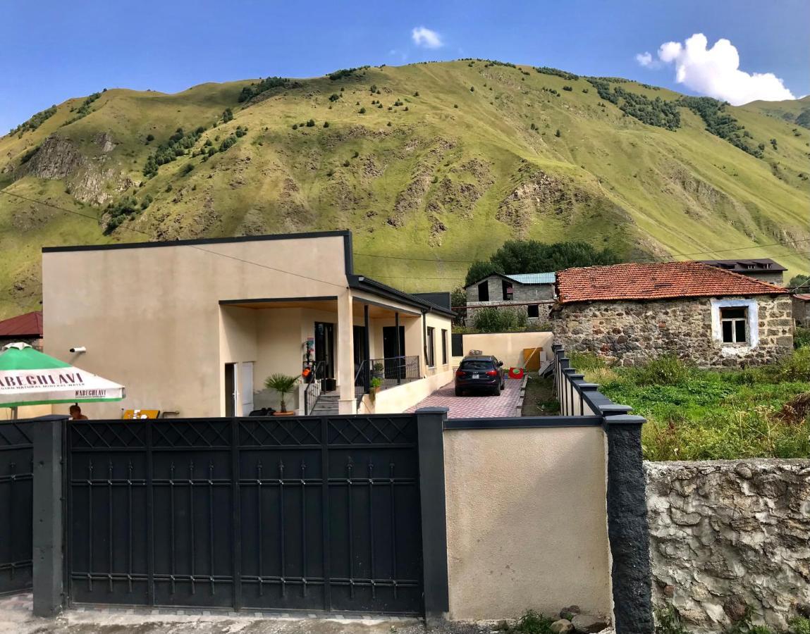 Bibo's Kokhi Guesthouse Kazbegi Eksteriør billede