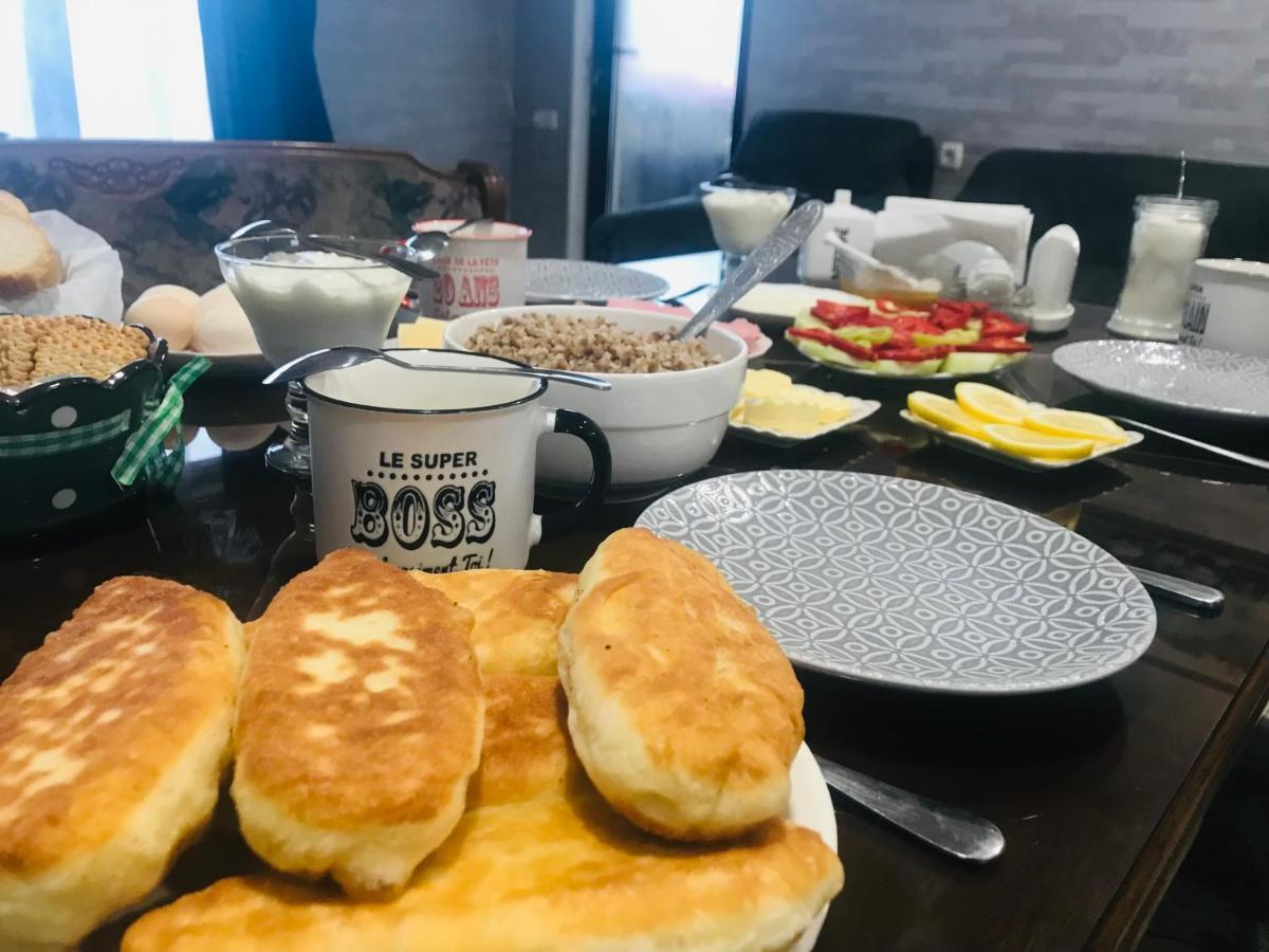 Bibo's Kokhi Guesthouse Kazbegi Eksteriør billede