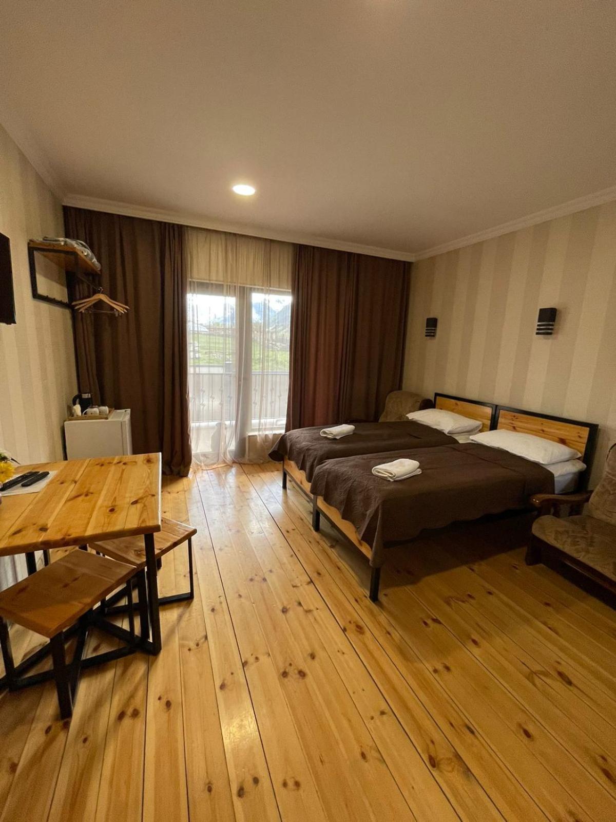 Bibo's Kokhi Guesthouse Kazbegi Eksteriør billede